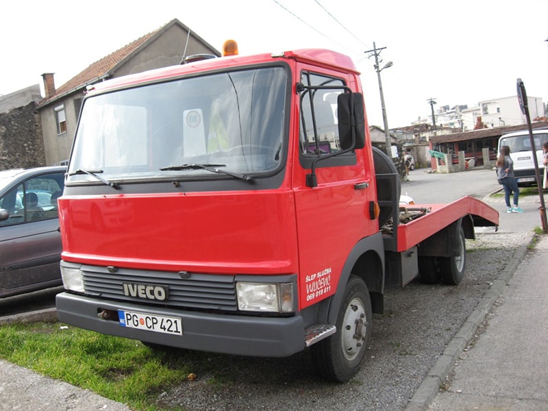 šlep služba vulićević iveco